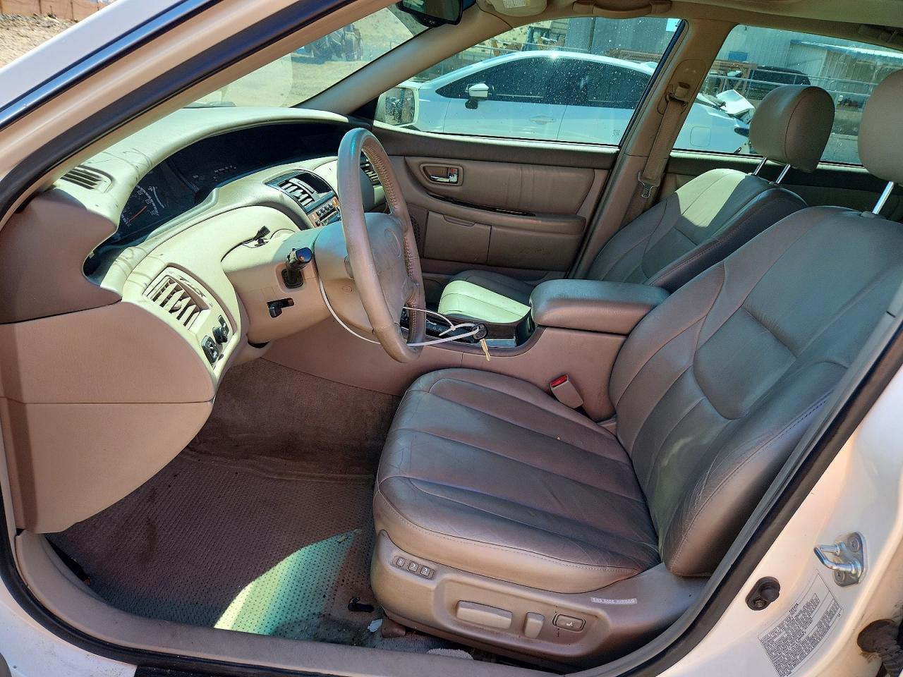2000 Toyota Avalon Xls White vin: 4T1BF28B8YU081273