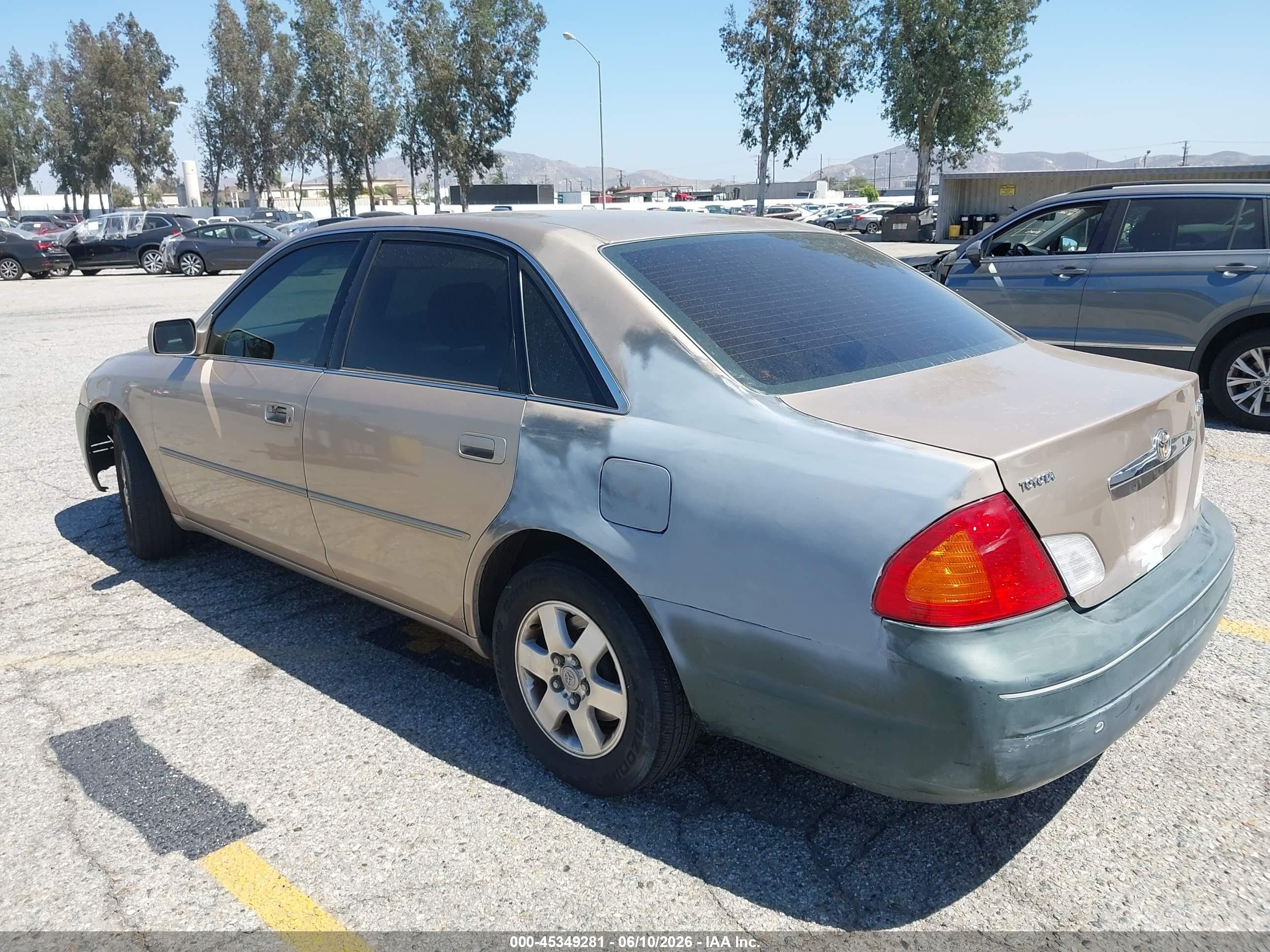 2001 Toyota Avalon Xl Gold vin: 4T1BF28B91U139462