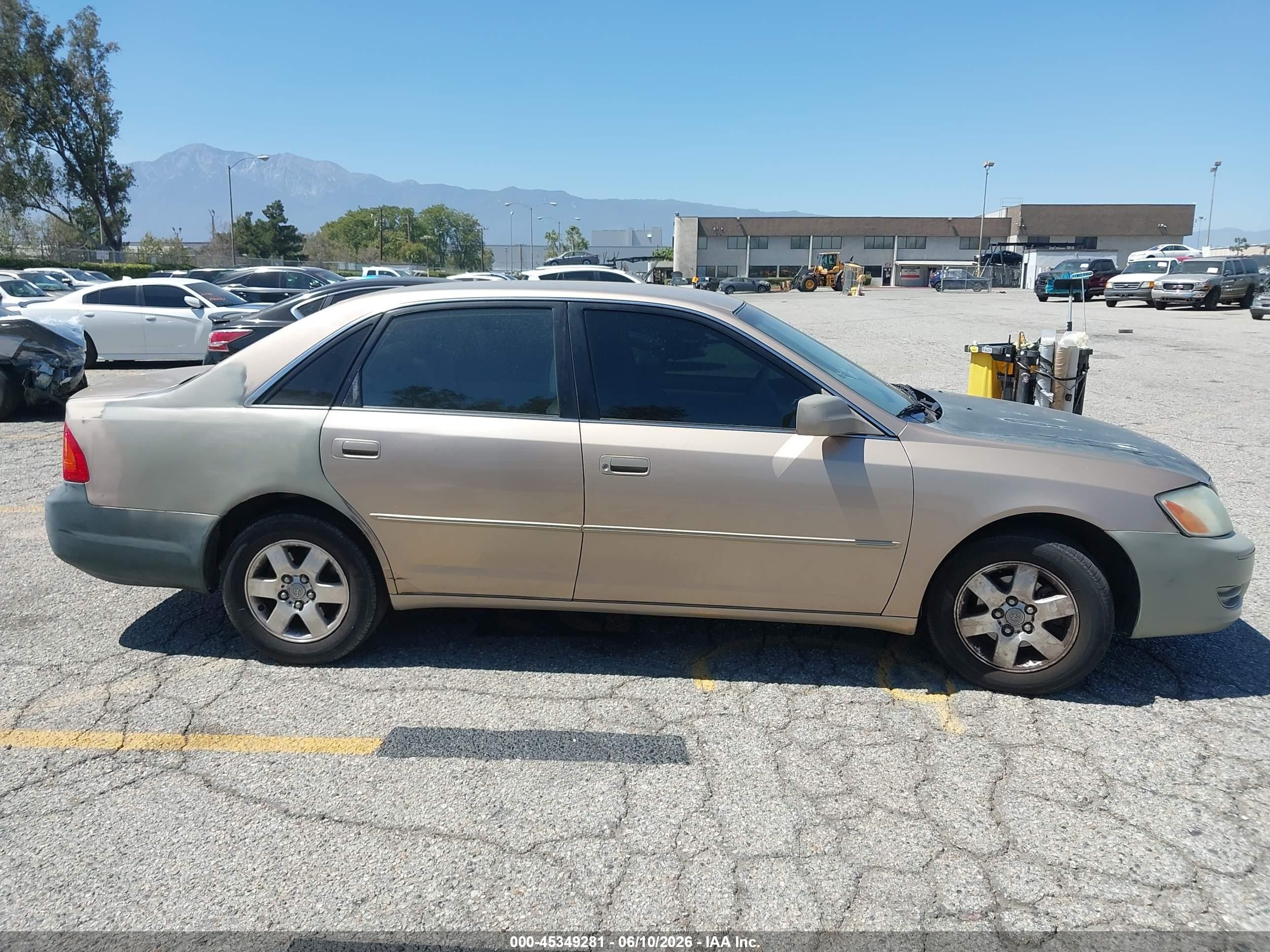 2001 Toyota Avalon Xl Gold vin: 4T1BF28B91U139462