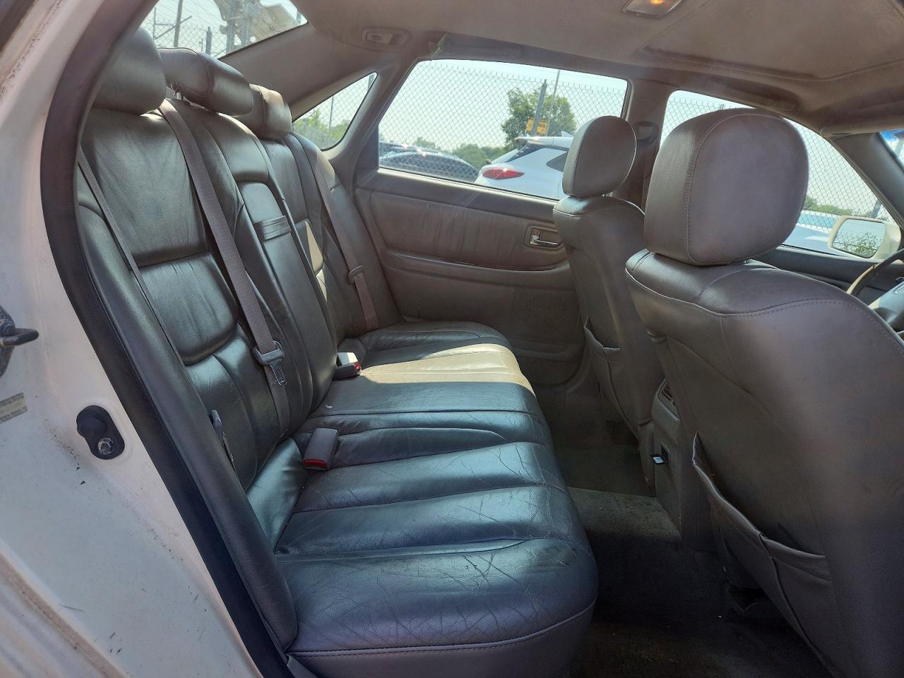 2002 Toyota Avalon Xls Белый vin: 4T1BF28B92U210256