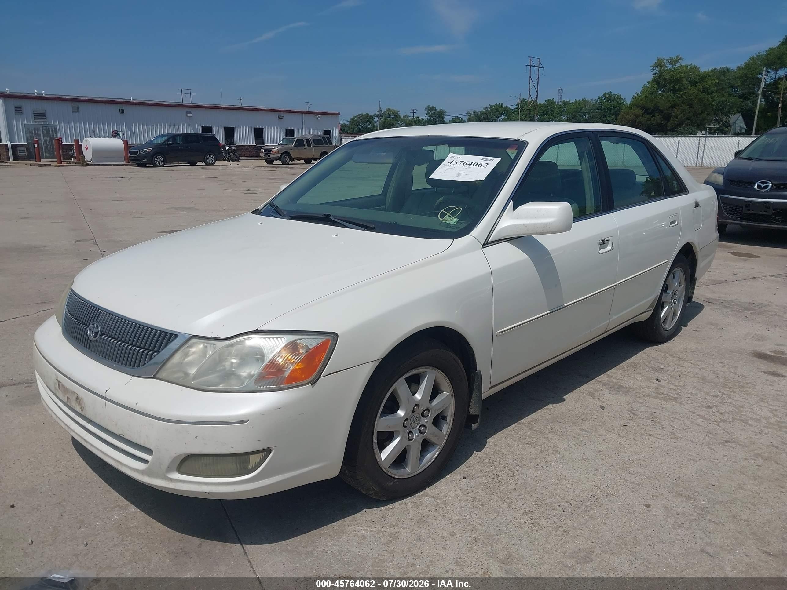 2002 Toyota Avalon Xl/xls White vin: 4T1BF28B92U240714