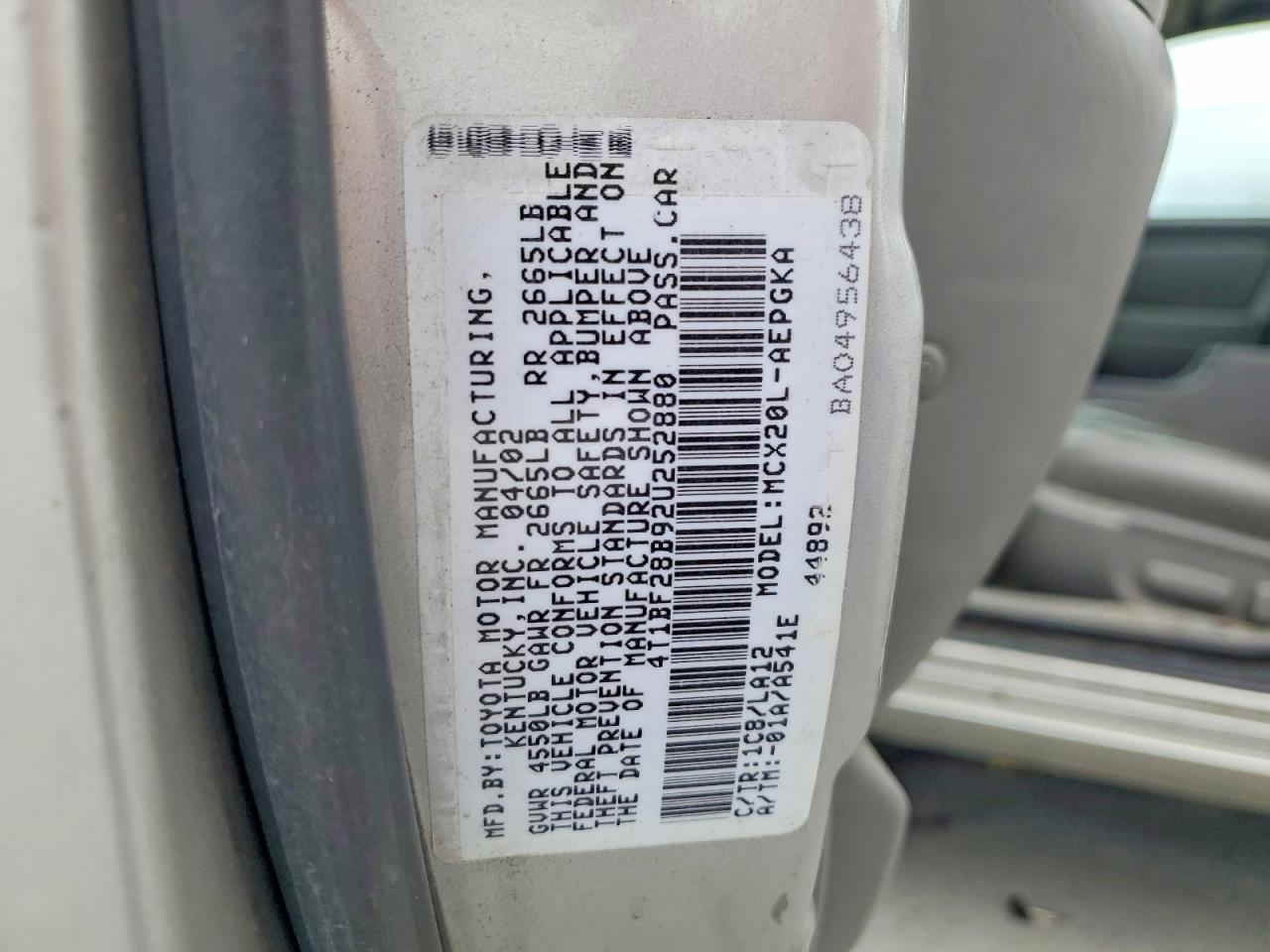 2002 Toyota Avalon Silver vin: 4T1BF28B92U252880