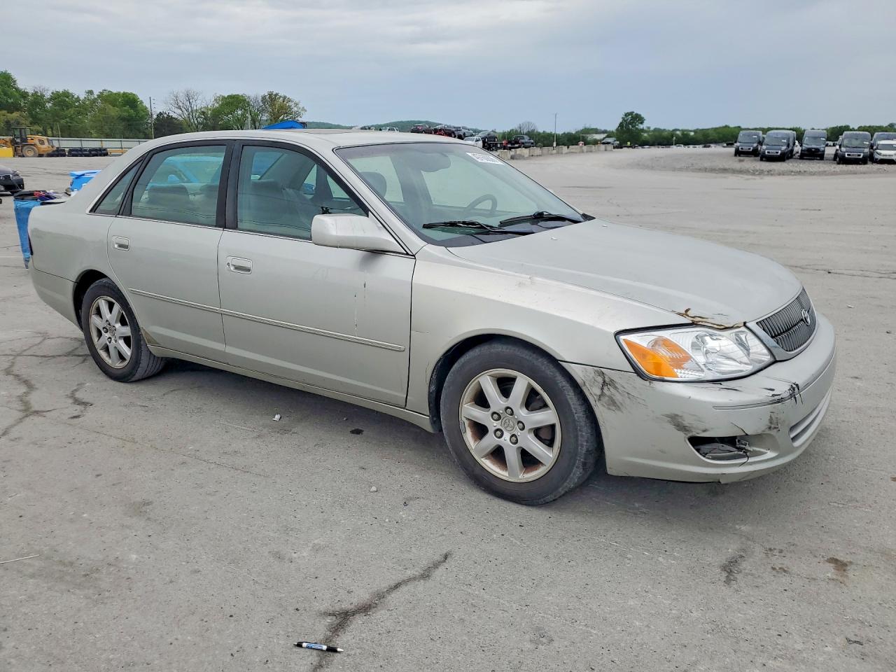 2002 Toyota Avalon Silver vin: 4T1BF28B92U252880