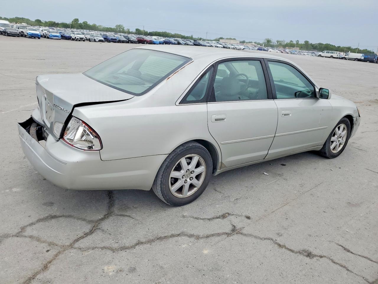 2002 Toyota Avalon Silver vin: 4T1BF28B92U252880