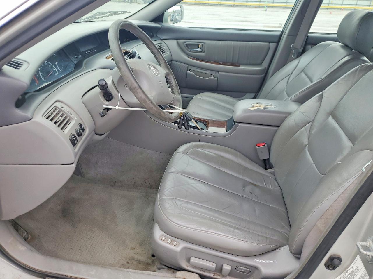 2002 Toyota Avalon Silver vin: 4T1BF28B92U252880