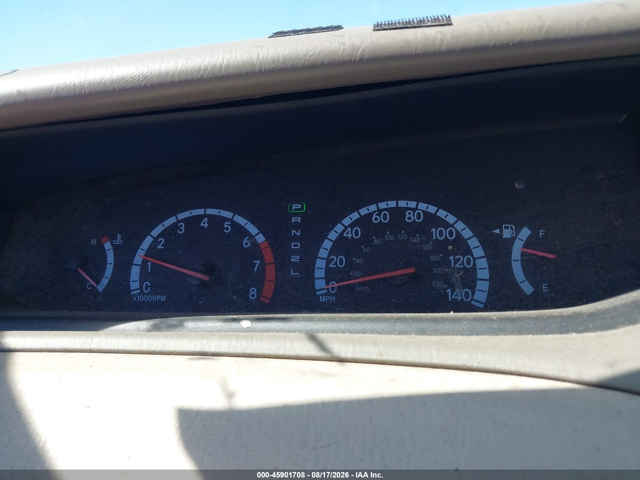 2000 Toyota Avalon Xl Gold vin: 4T1BF28B9YU066068