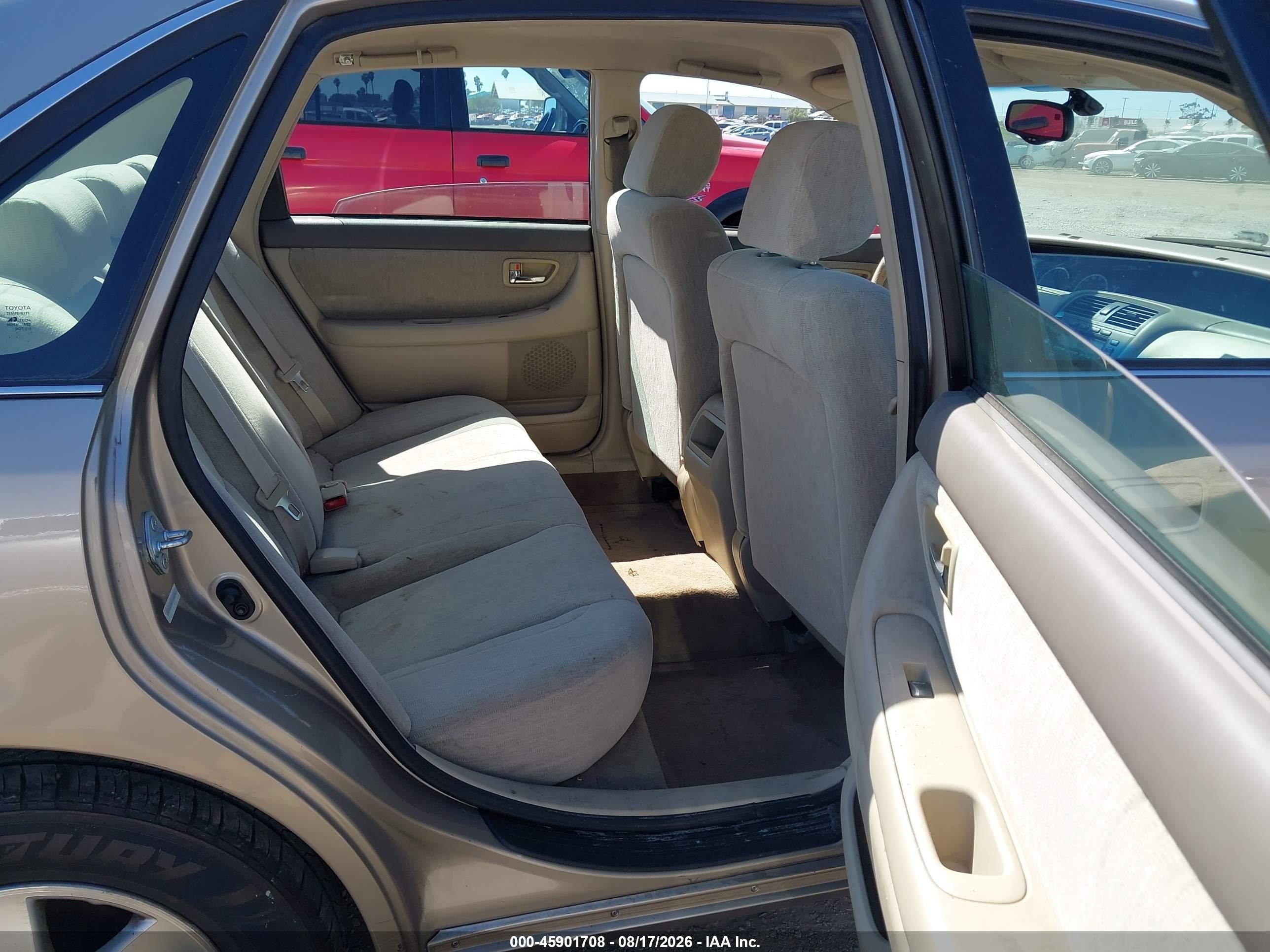 2000 Toyota Avalon Xl Gold vin: 4T1BF28B9YU066068