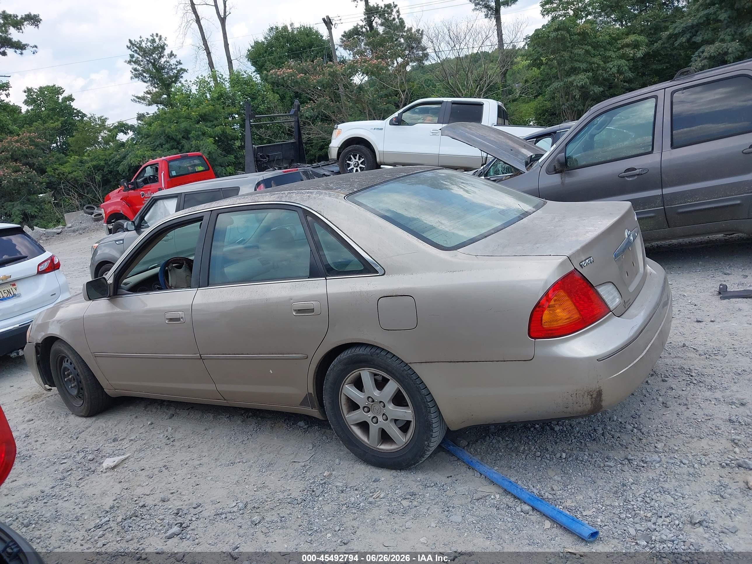 2000 Toyota Avalon Xls Tan vin: 4T1BF28B9YU070914