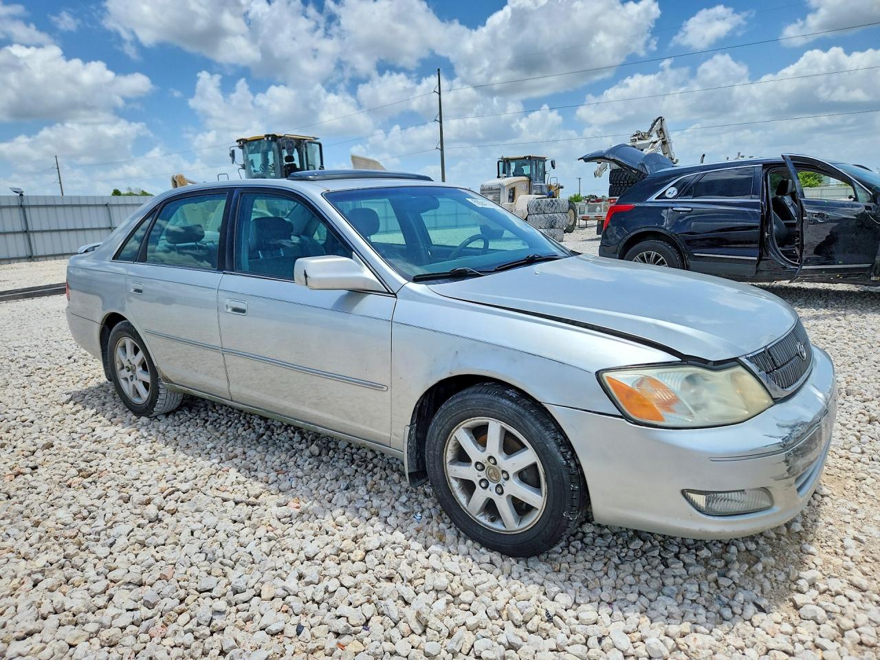 2001 Toyota Avalon Xls Silver vin: 4T1BF28BX1U132679