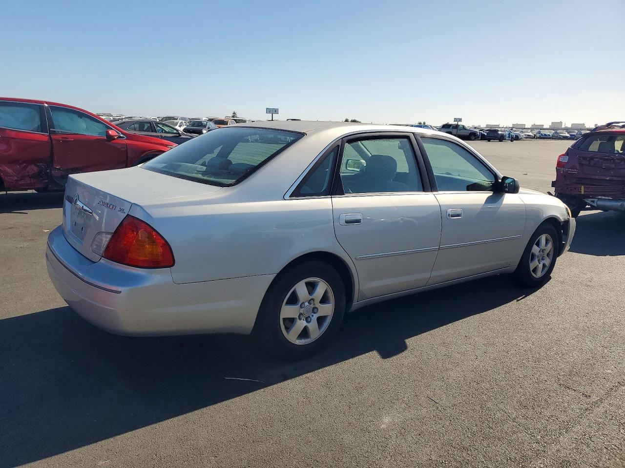 2001 Toyota Avalon Xl Silver vin: 4T1BF28BX1U152916
