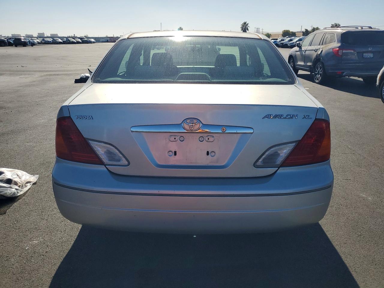 2001 Toyota Avalon Xl Silver vin: 4T1BF28BX1U152916