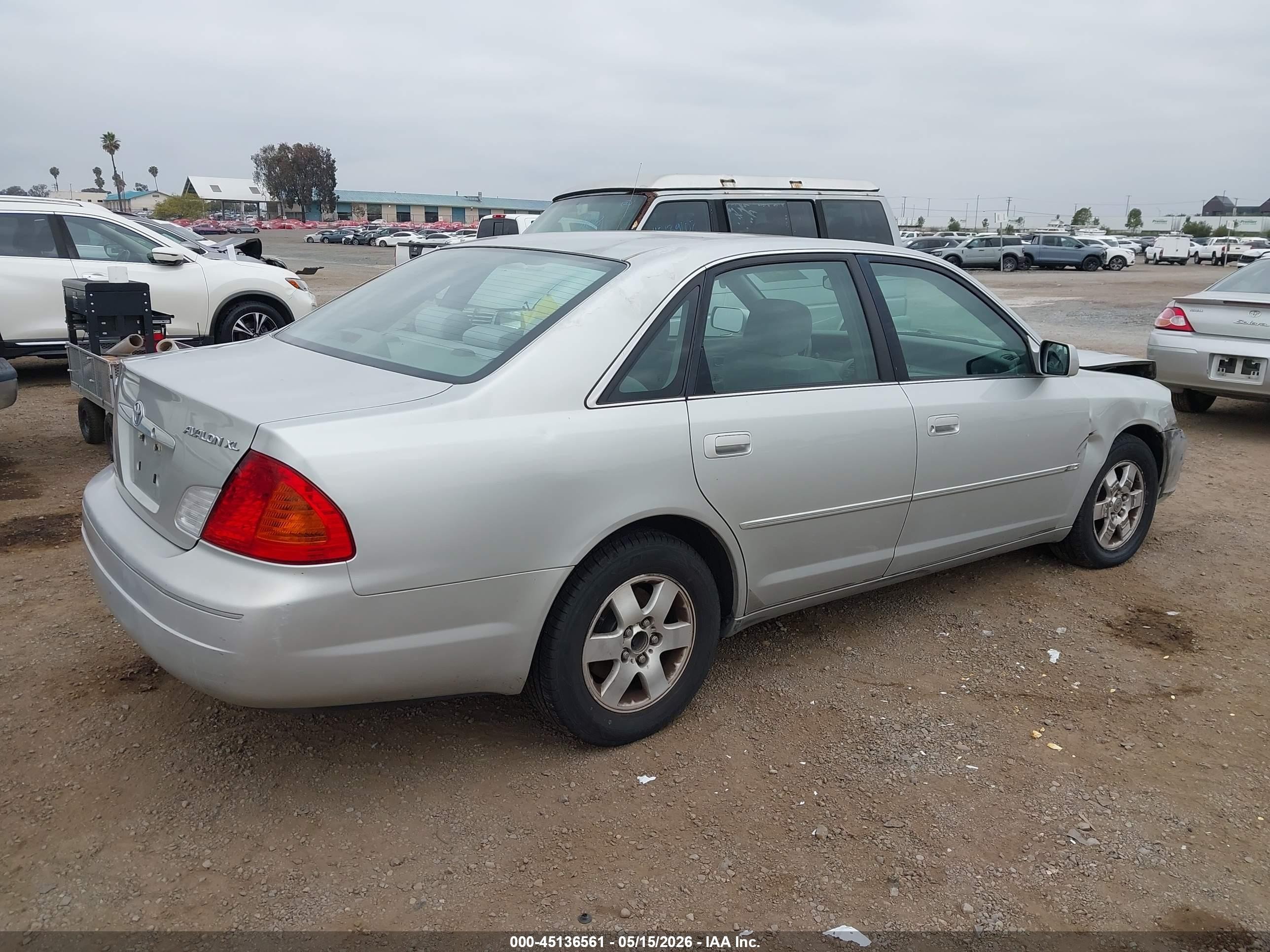 2002 Toyota Avalon Xl Silver vin: 4T1BF28BX2U240219