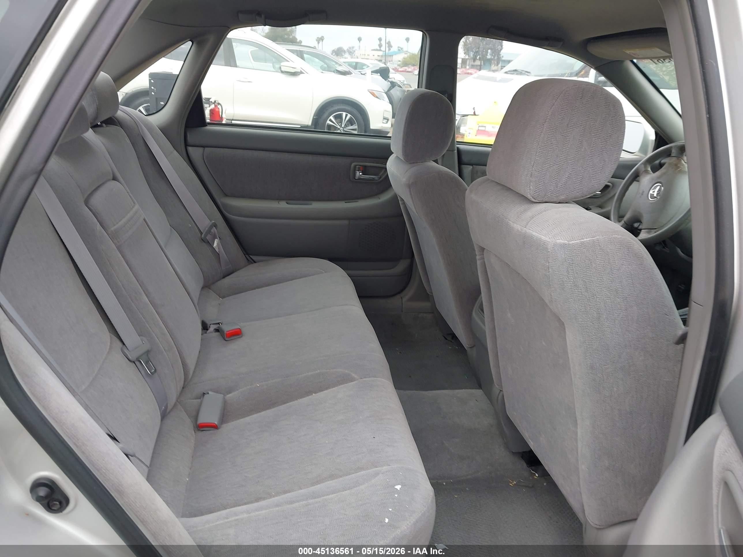 2002 Toyota Avalon Xl Silver vin: 4T1BF28BX2U240219