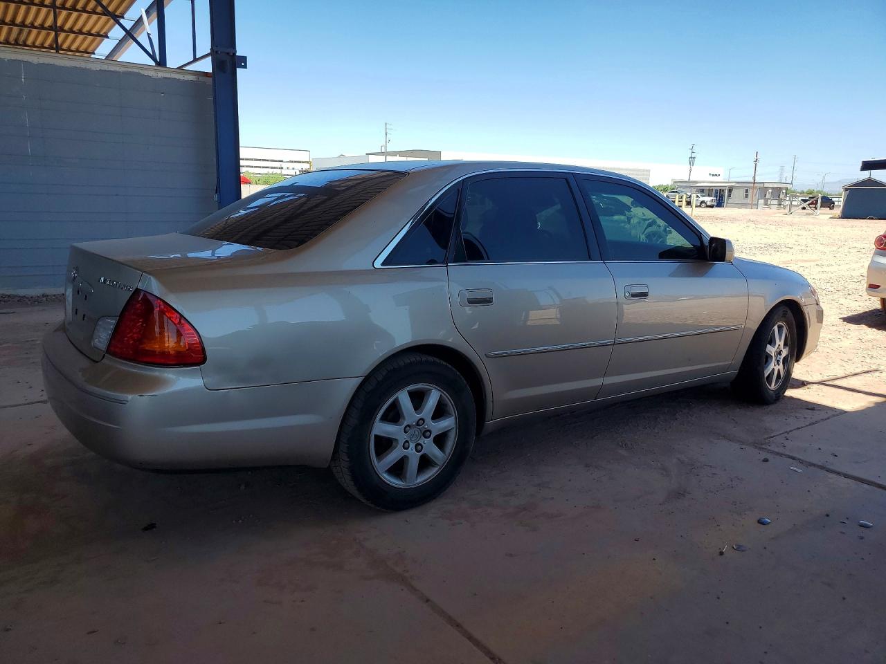 2002 Toyota Avalon Xls Tan vin: 4T1BF28BX2U242049