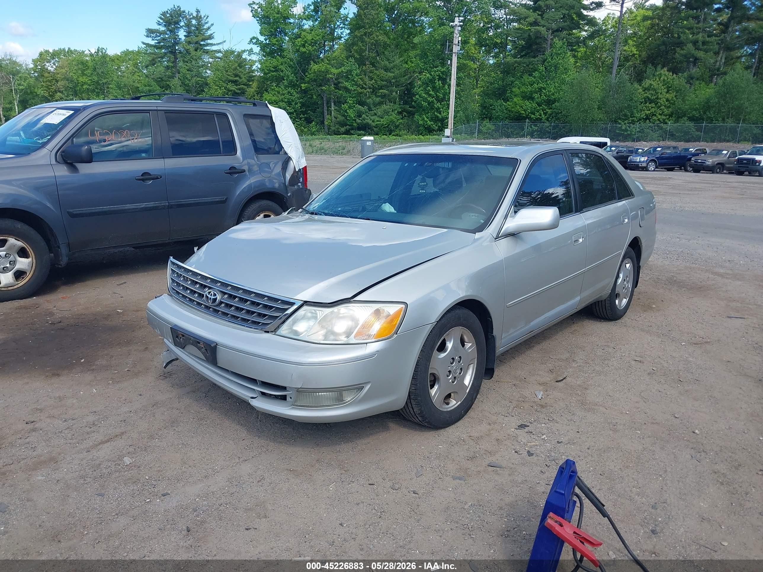 2004 Toyota Avalon Xls Silver vin: 4T1BF28BX4U346687