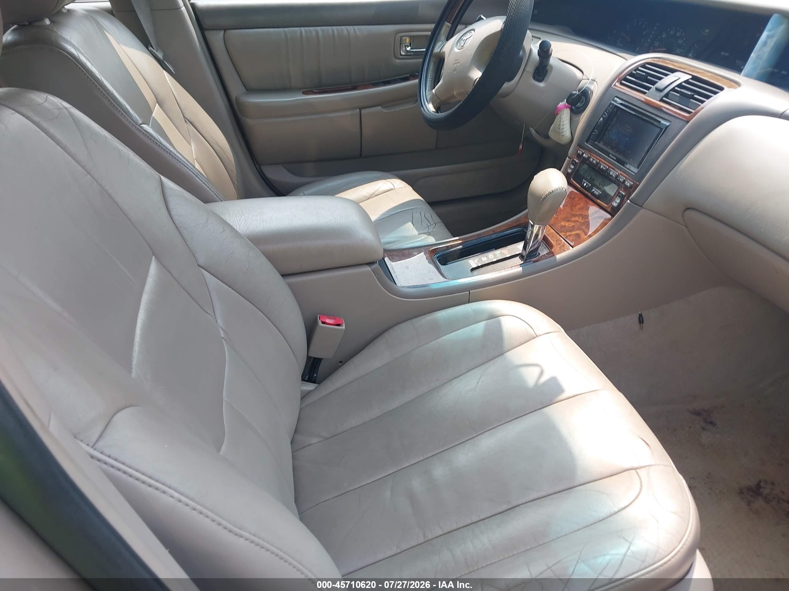 2004 Toyota Avalon Xls Gold vin: 4T1BF28BX4U351856