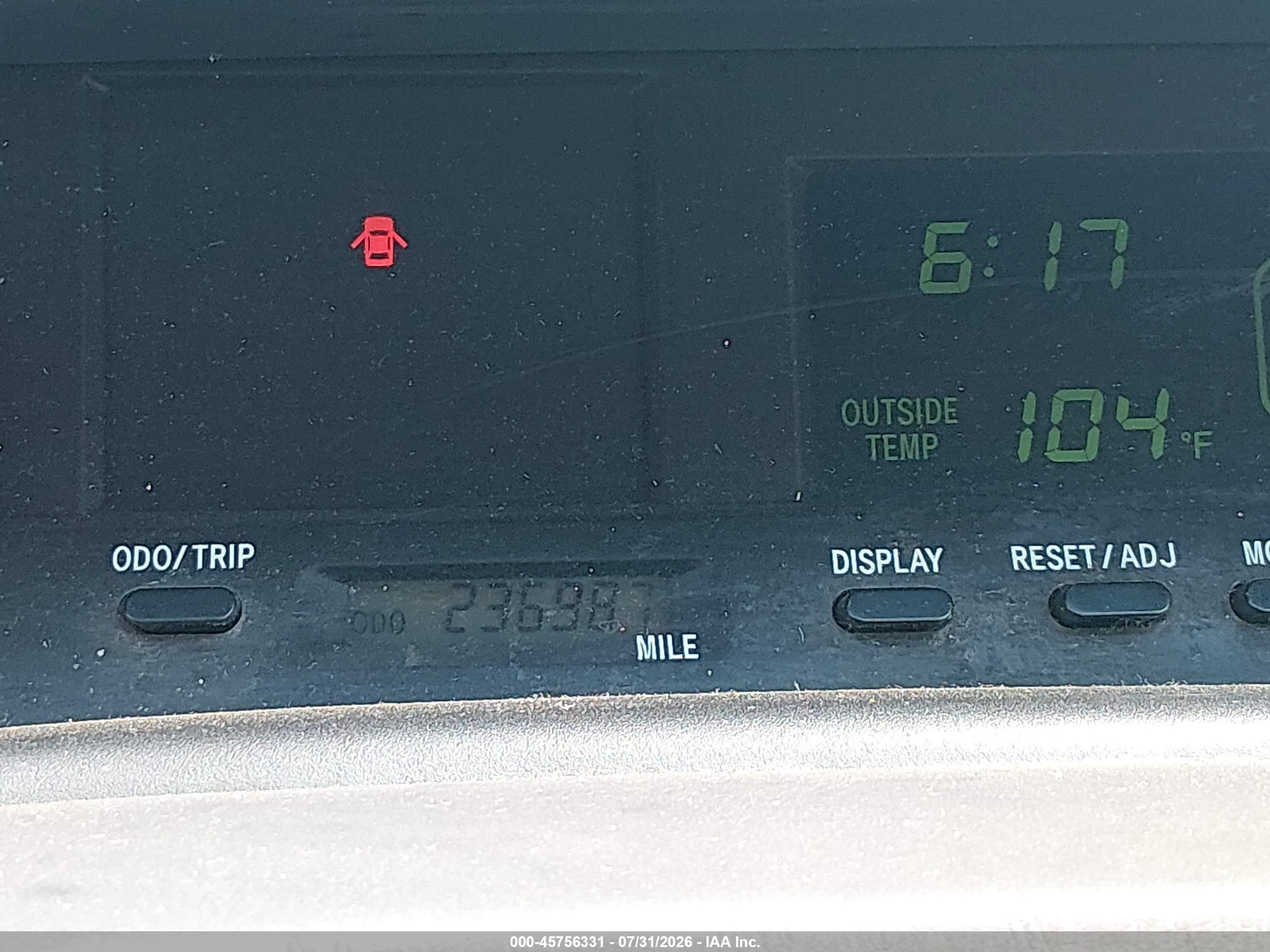 2004 Toyota Avalon Xls Серебряный vin: 4T1BF28BX4U353512