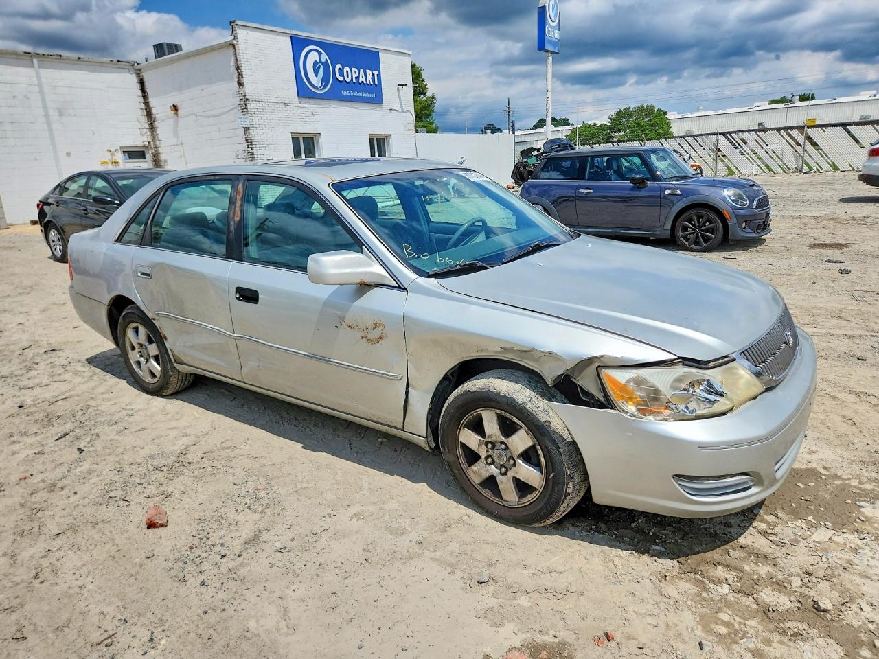 2000 Toyota Avalon Xl Silver vin: 4T1BF28BXYU093179