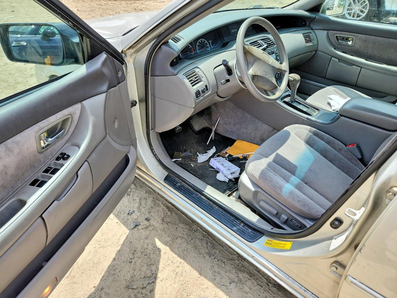 2000 Toyota Avalon Xl Silver vin: 4T1BF28BXYU093179