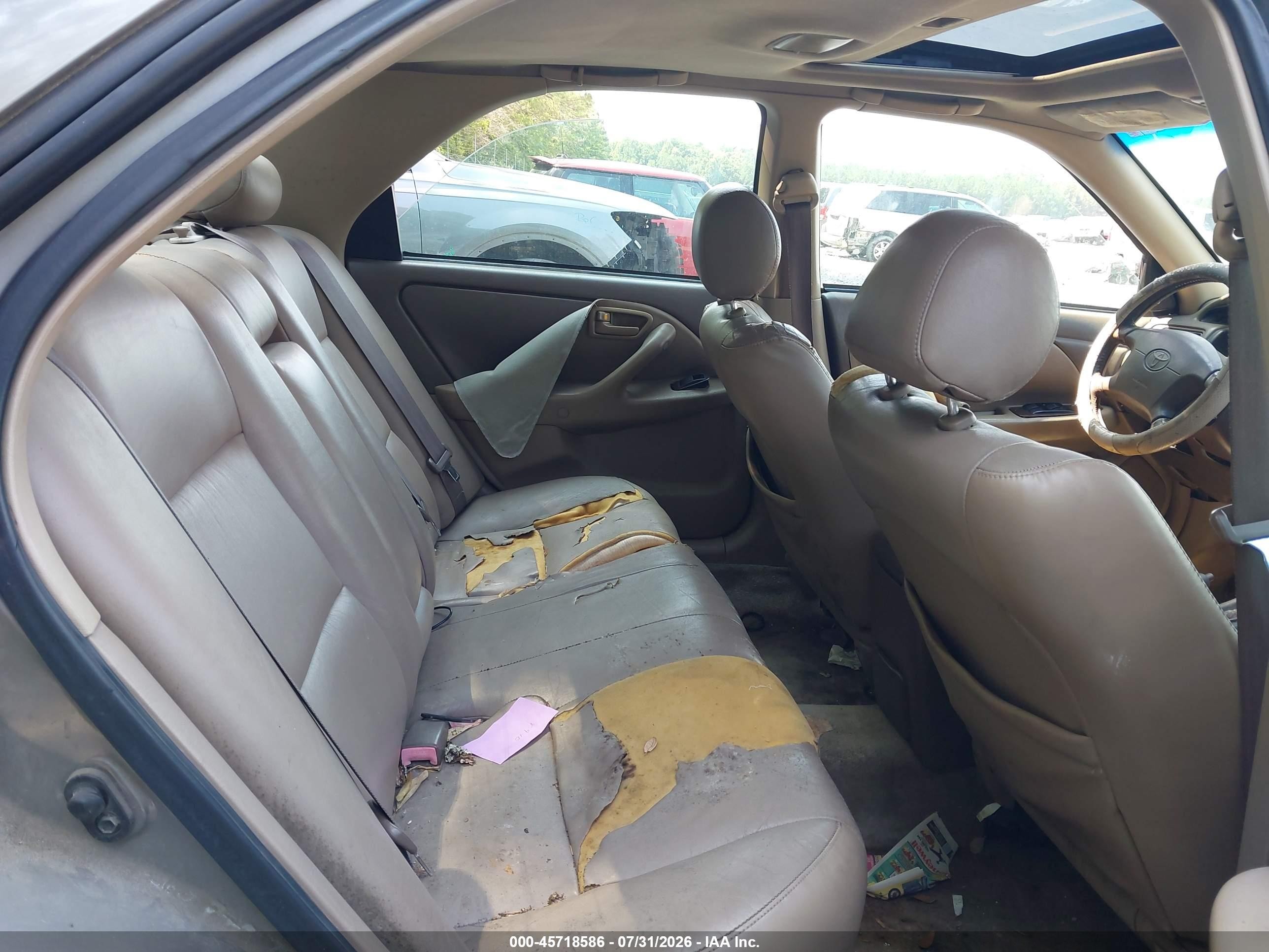 2001 Toyota Camry Xle V6 Tan vin: 4T1BF28K11U130951