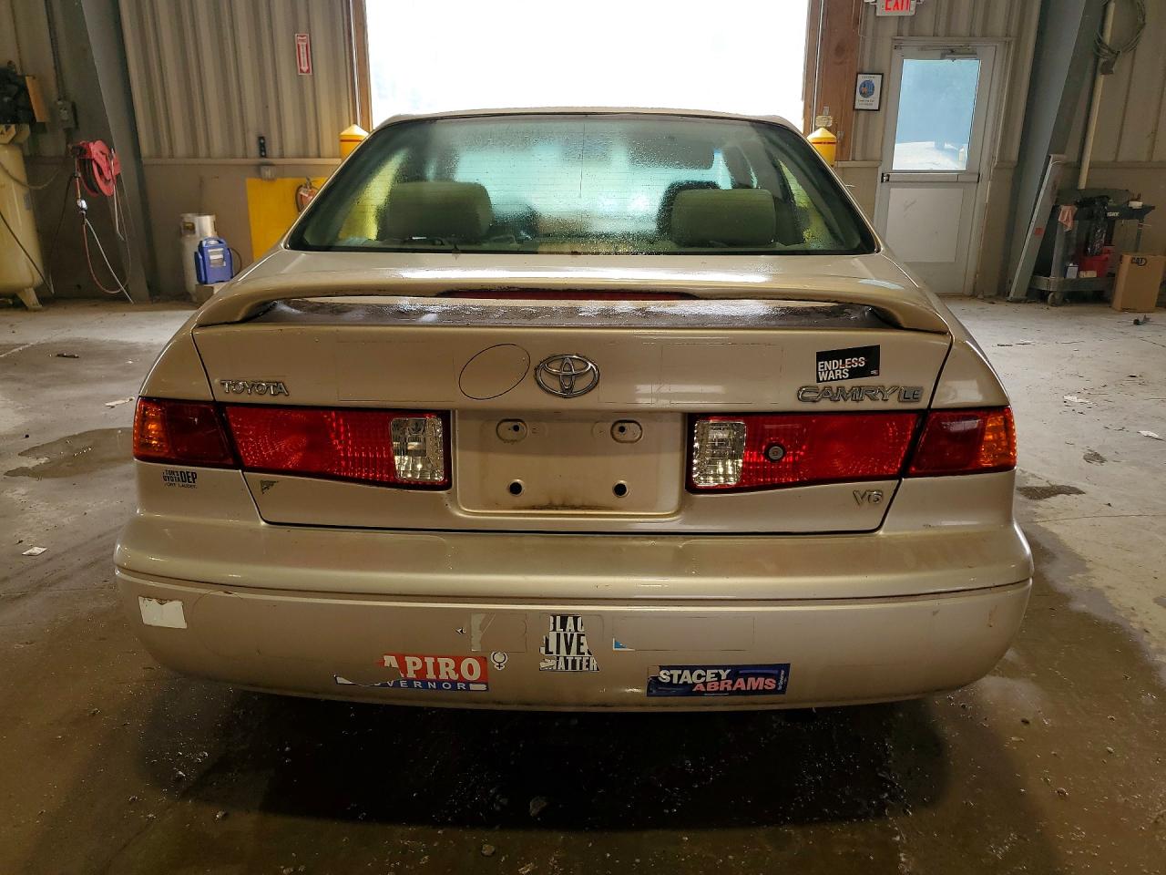 2000 Toyota Camry Le/xle Brown vin: 4T1BF28K1YU093622