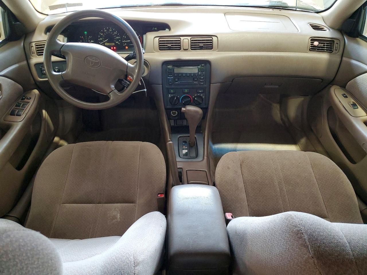 2000 Toyota Camry Le/xle Brown vin: 4T1BF28K1YU093622