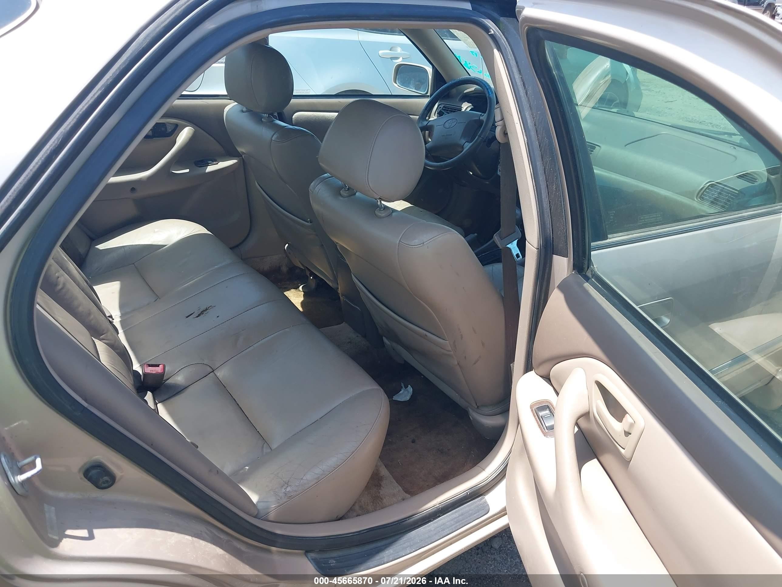 2000 Toyota Camry Xle V6 Silver vin: 4T1BF28K1YU935178