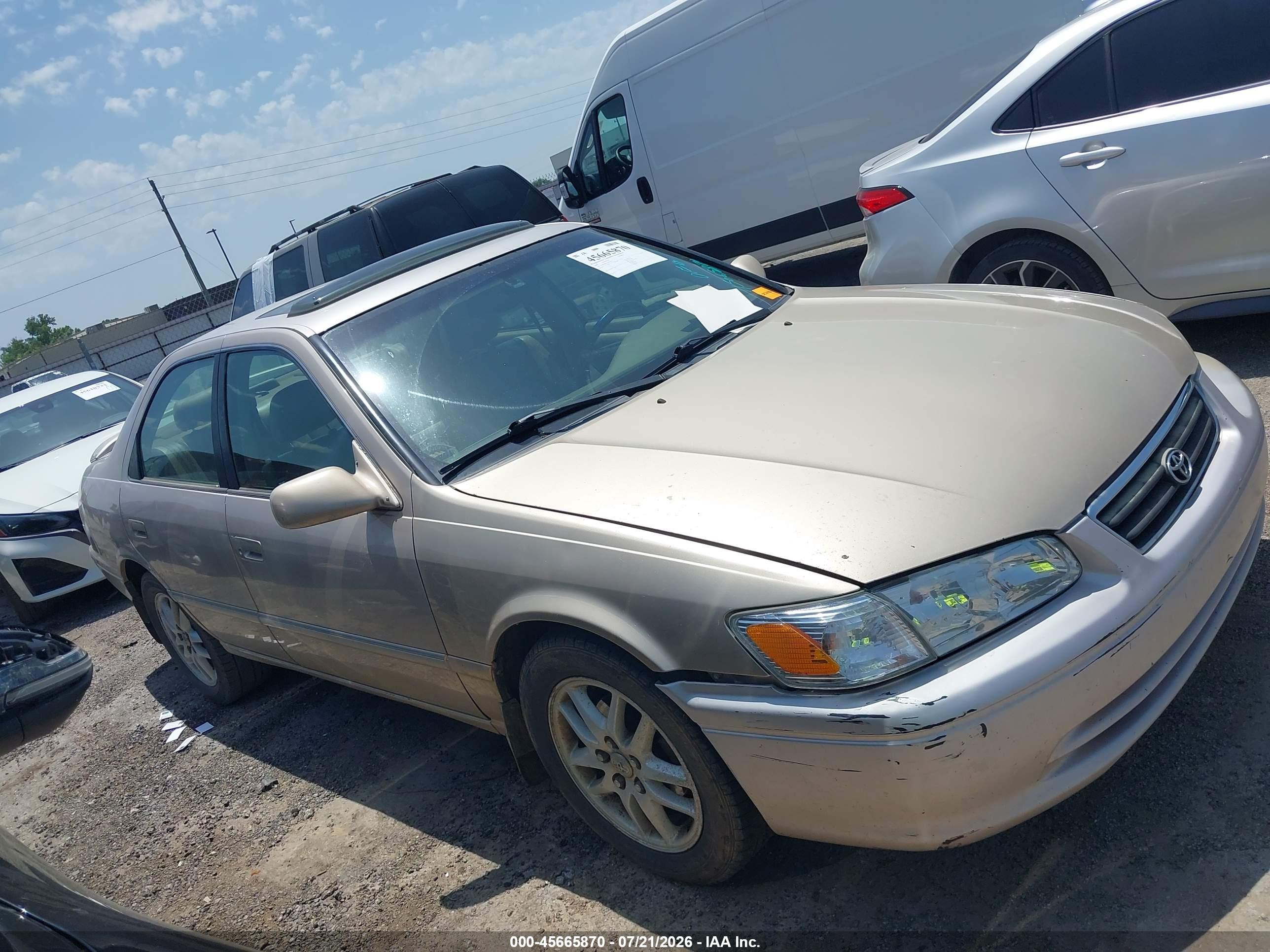 2000 Toyota Camry Xle V6 Silver vin: 4T1BF28K1YU935178