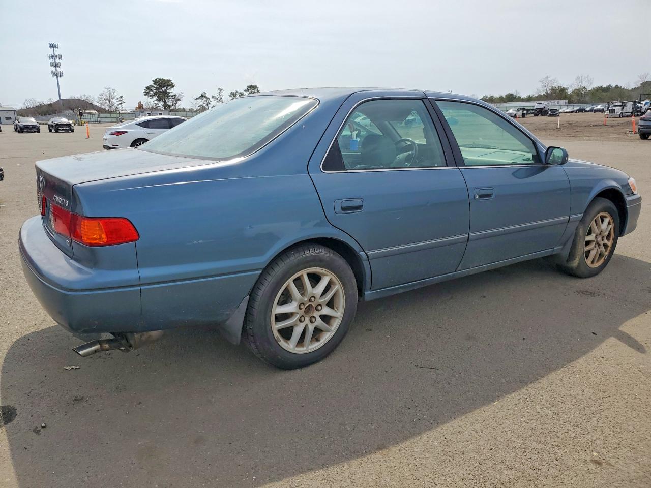 2001 Toyt Camry Blue vin: 4T1BF28K21U964405