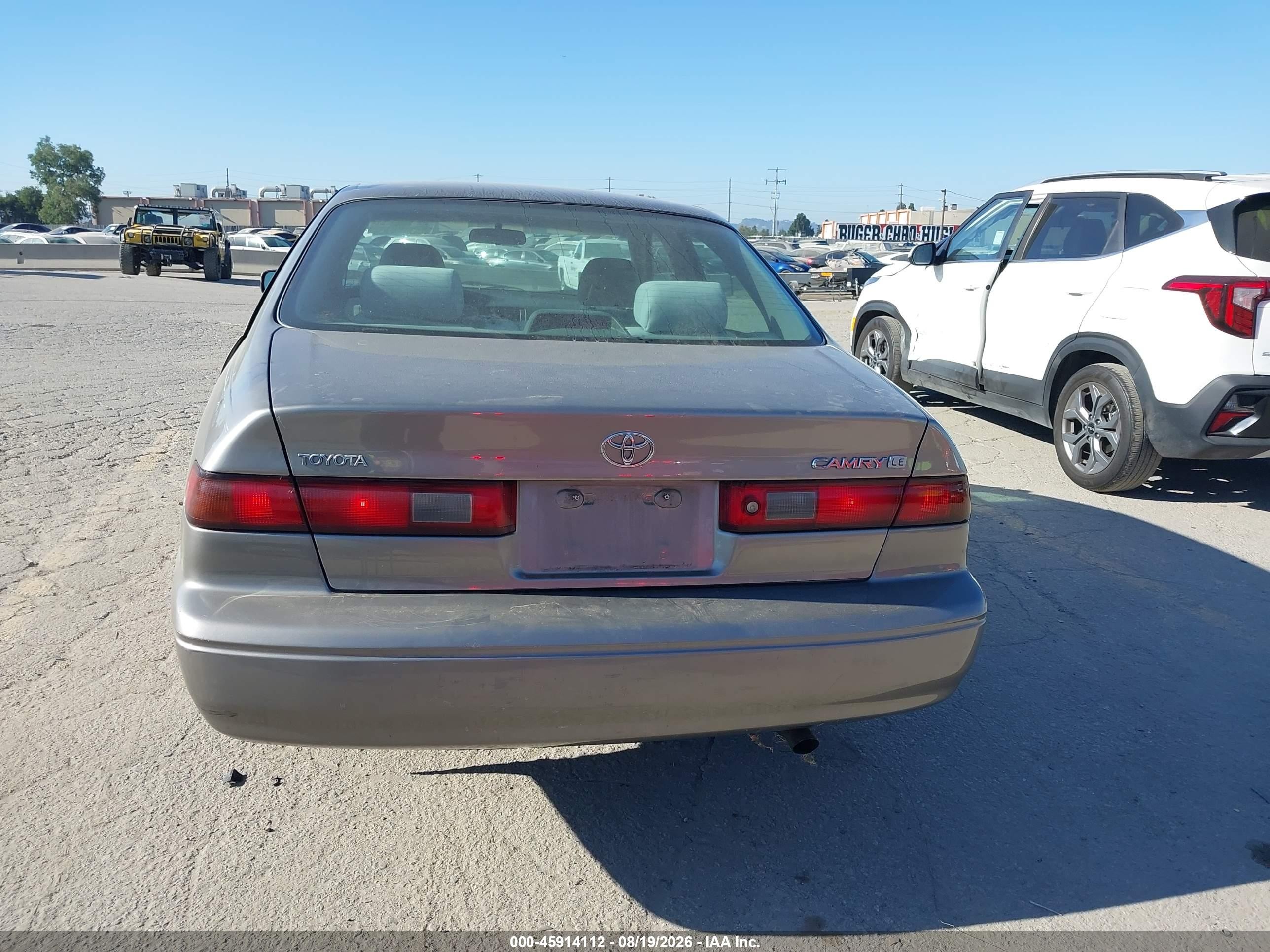 1999 Toyota Camry Le V6 Silver vin: 4T1BF28K2XU087679