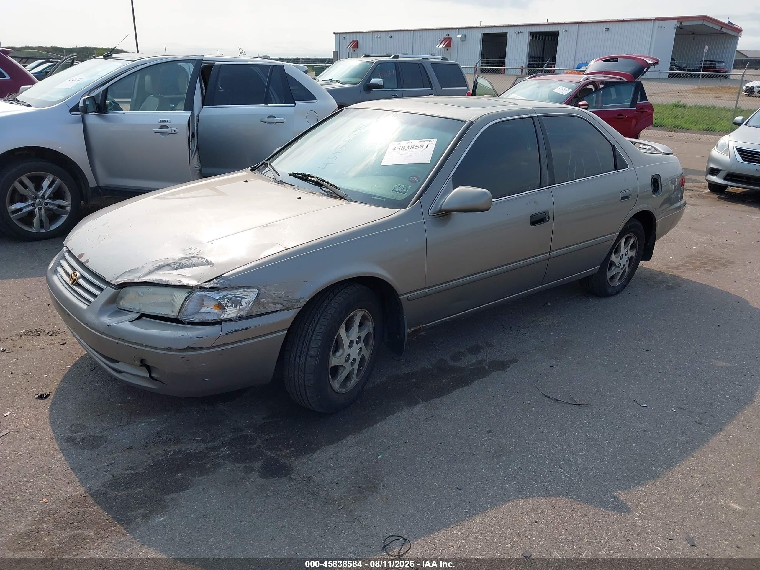 1998 Toyota Camry Xle V6 Silver vin: 4T1BF28K4WU054519