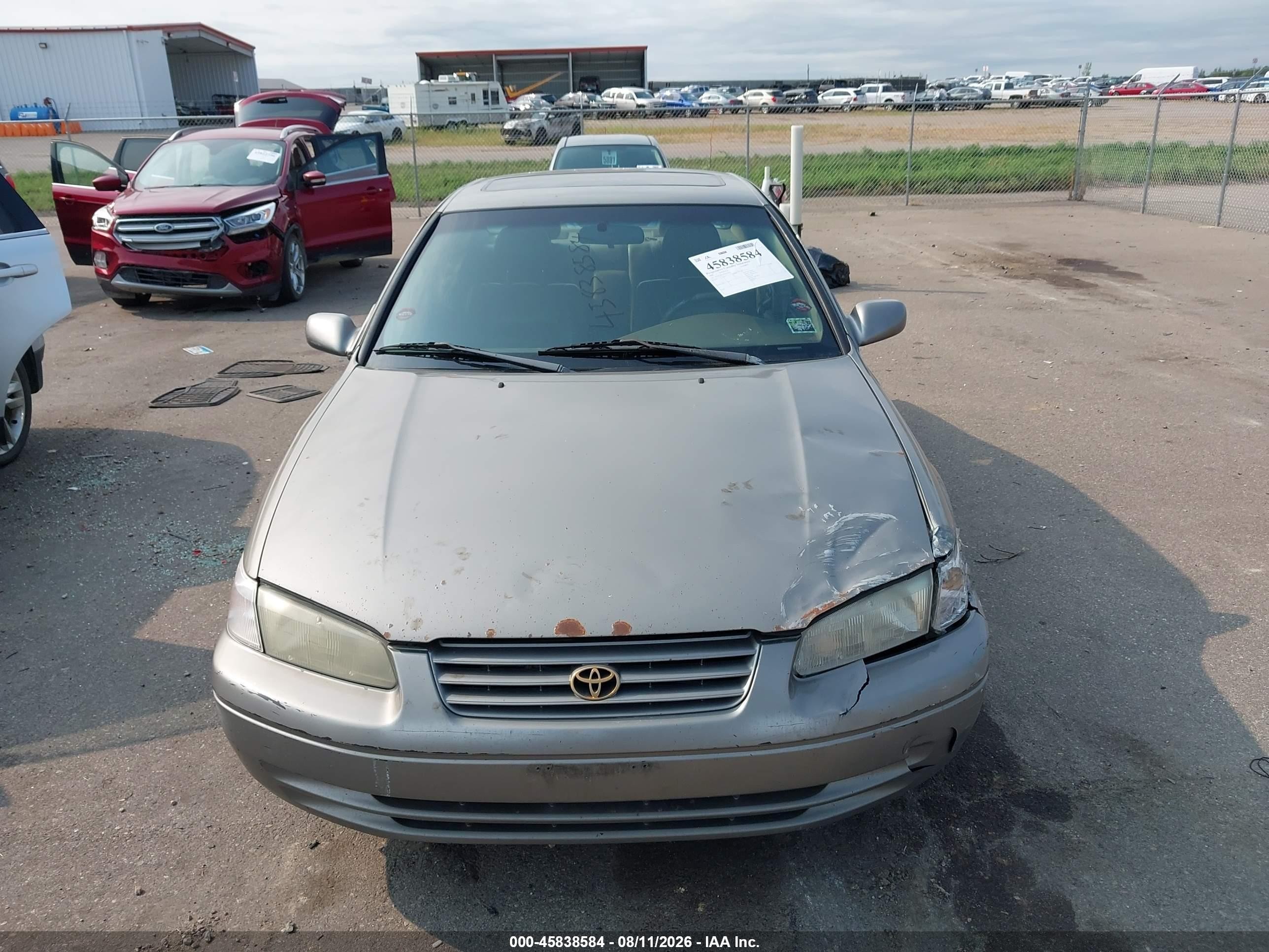 1998 Toyota Camry Xle V6 Silver vin: 4T1BF28K4WU054519