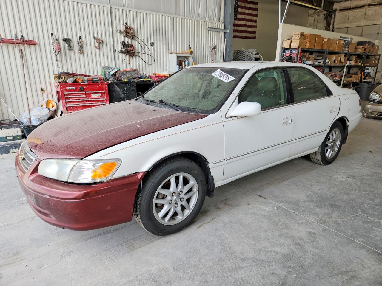 2001 Toyota Camry Xle V6 Two Tone vin: 4T1BF28K71U970586