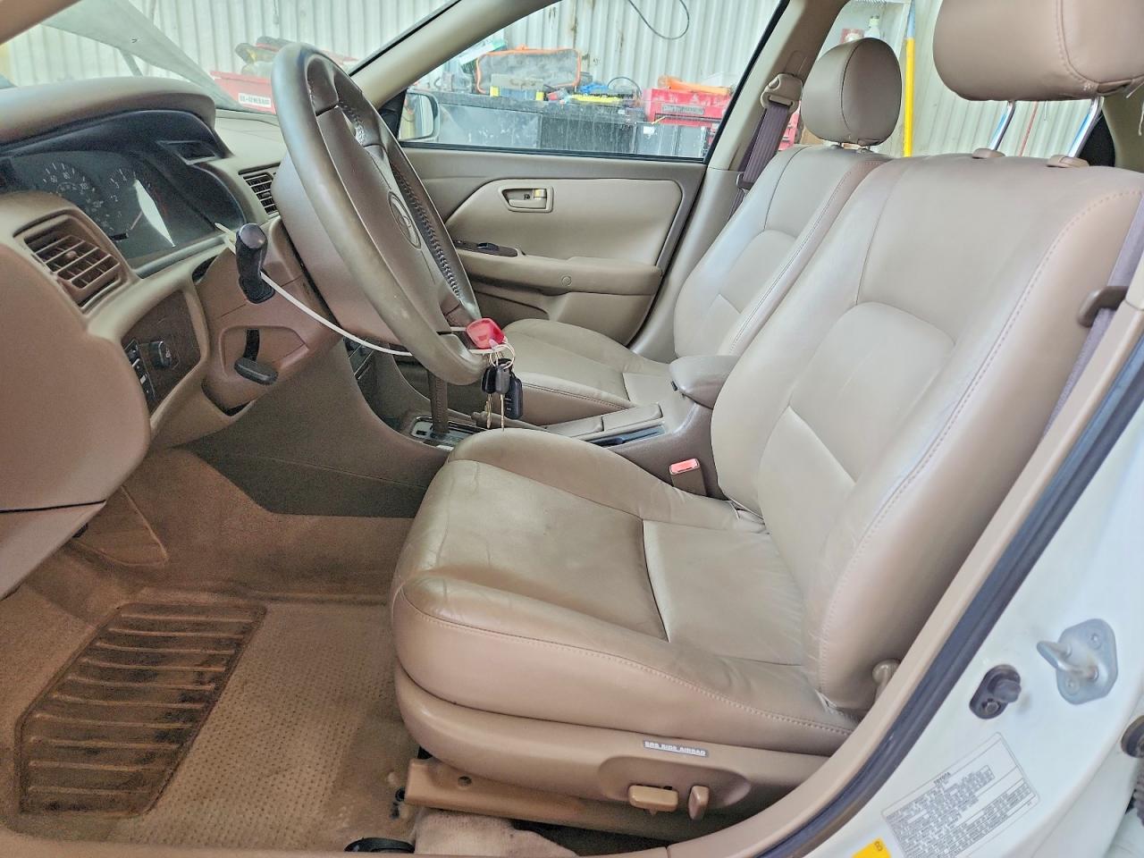 2001 Toyota Camry Xle V6 Two Tone vin: 4T1BF28K71U970586