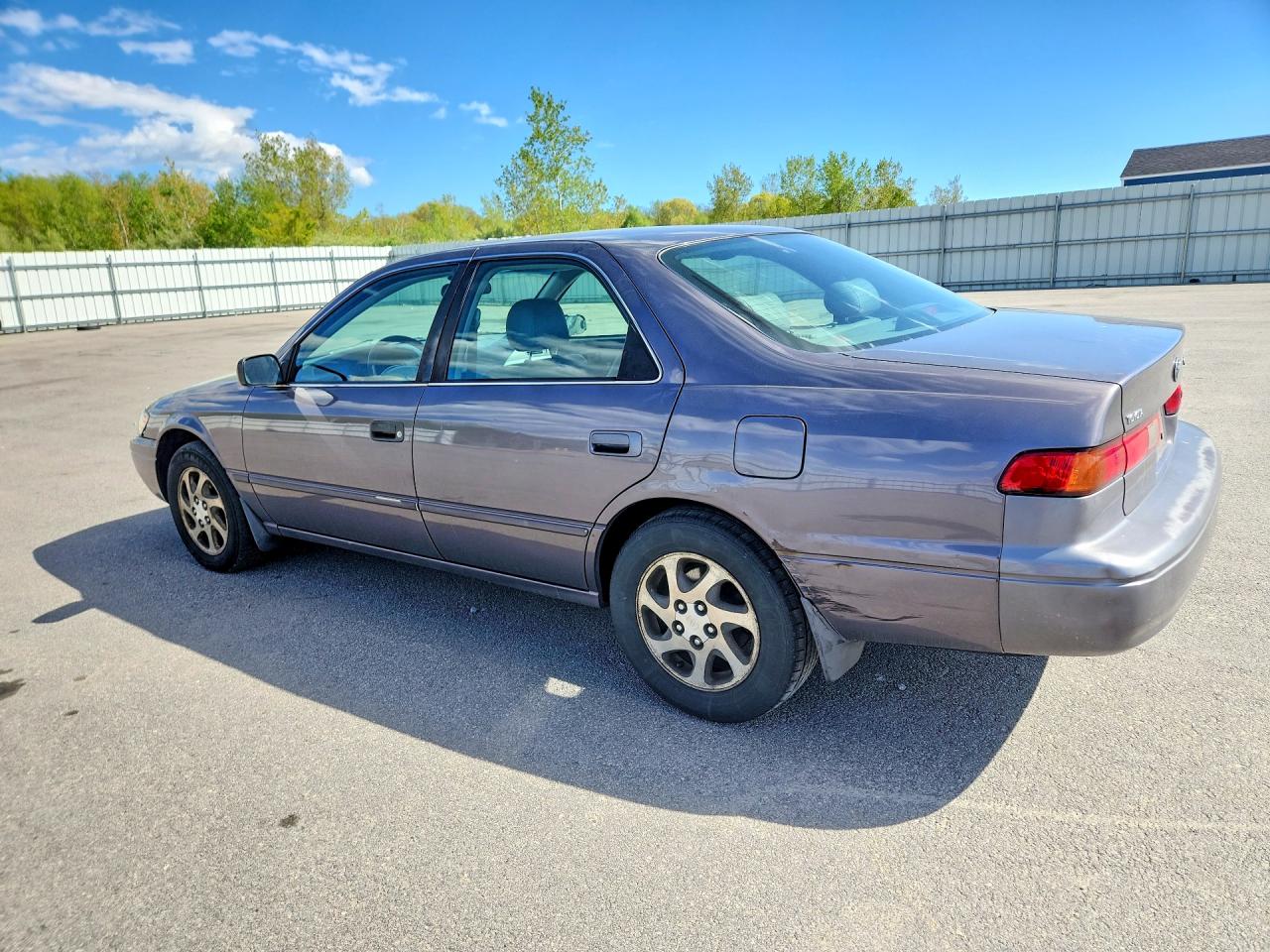 1998 Toyota Camry Xle V6 Gray vin: 4T1BF28K8WU056628