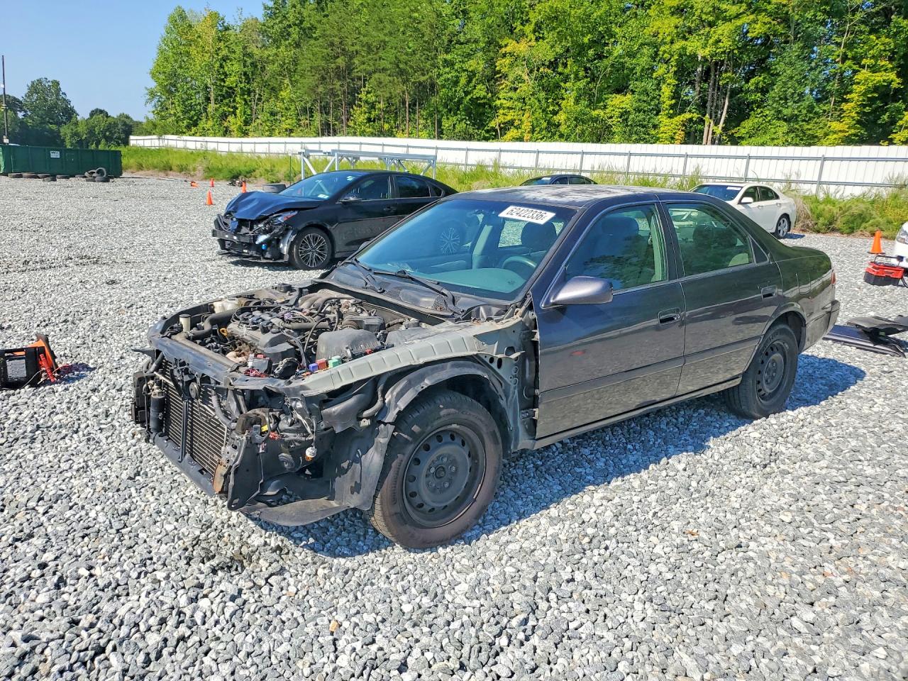 2000 Toyota Camry Le V6 Charcoal vin: 4T1BF28K8YU934755