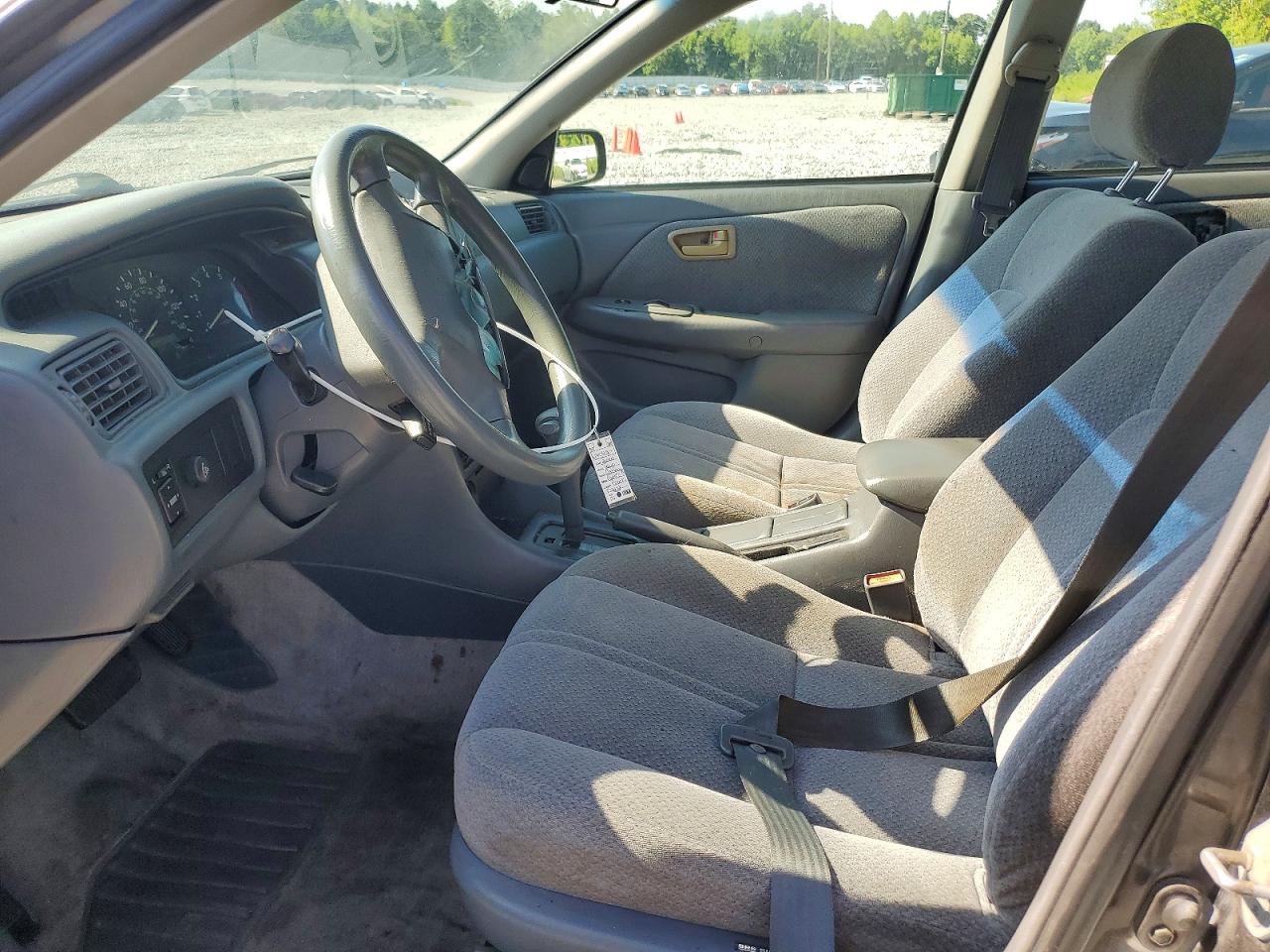 2000 Toyota Camry Le V6 Charcoal vin: 4T1BF28K8YU934755