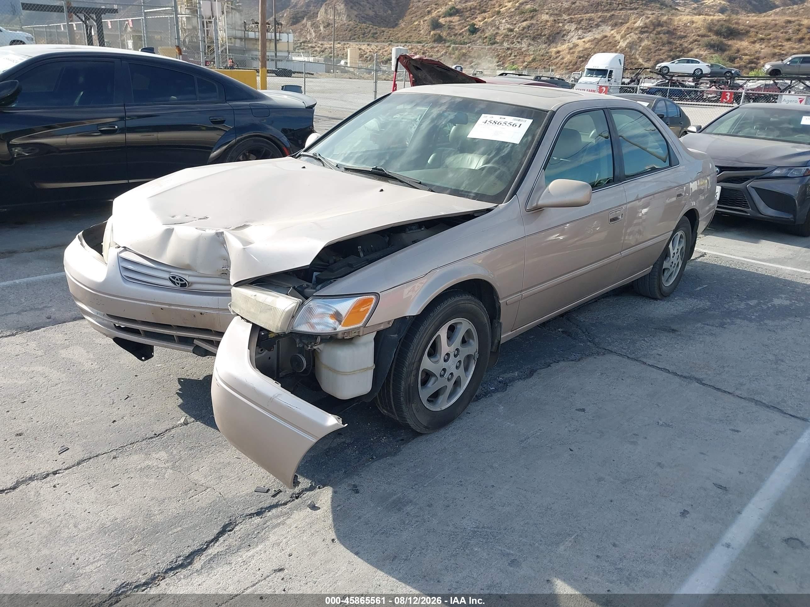 1999 Toyota Camry Xle V6 Бежевый vin: 4T1BF28K9XU080986