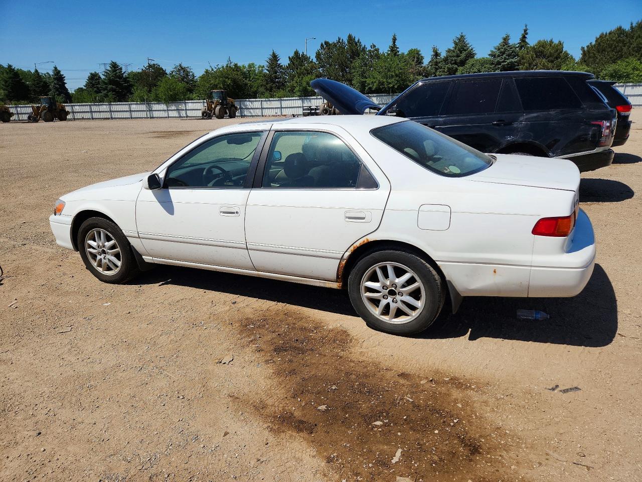 2001 Toyota Camry Xle V6 White vin: 4T1BF28KX1U961445