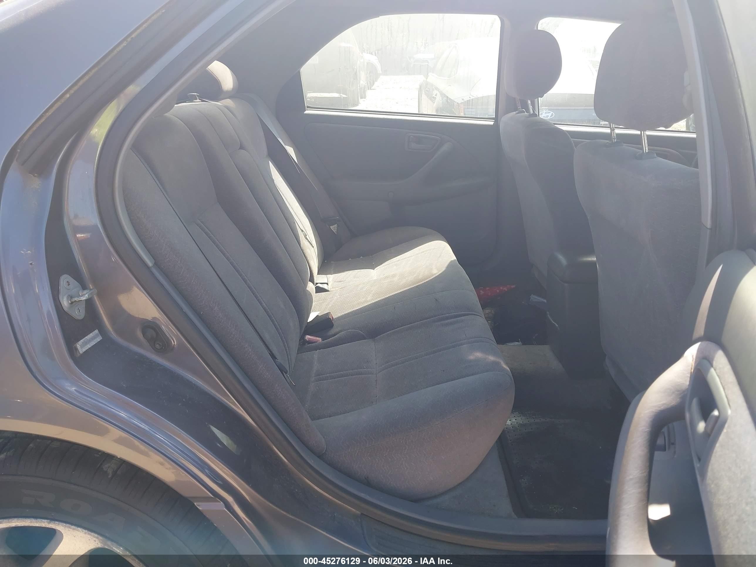 1998 Toyota Camry Le V6 Gray vin: 4T1BF28KXWU049048
