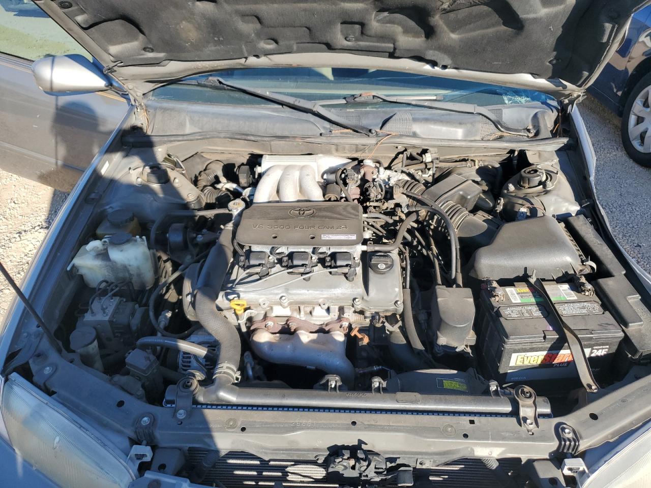 1998 Toyota Camry Ce Серый vin: 4T1BF28KXWU052757