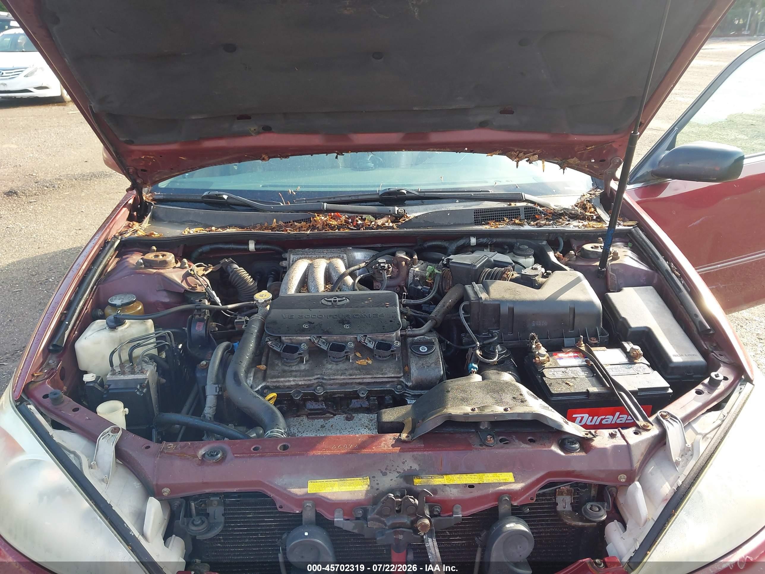 2002 Toyota Camry Xle Burgundy vin: 4T1BF30K02U007516