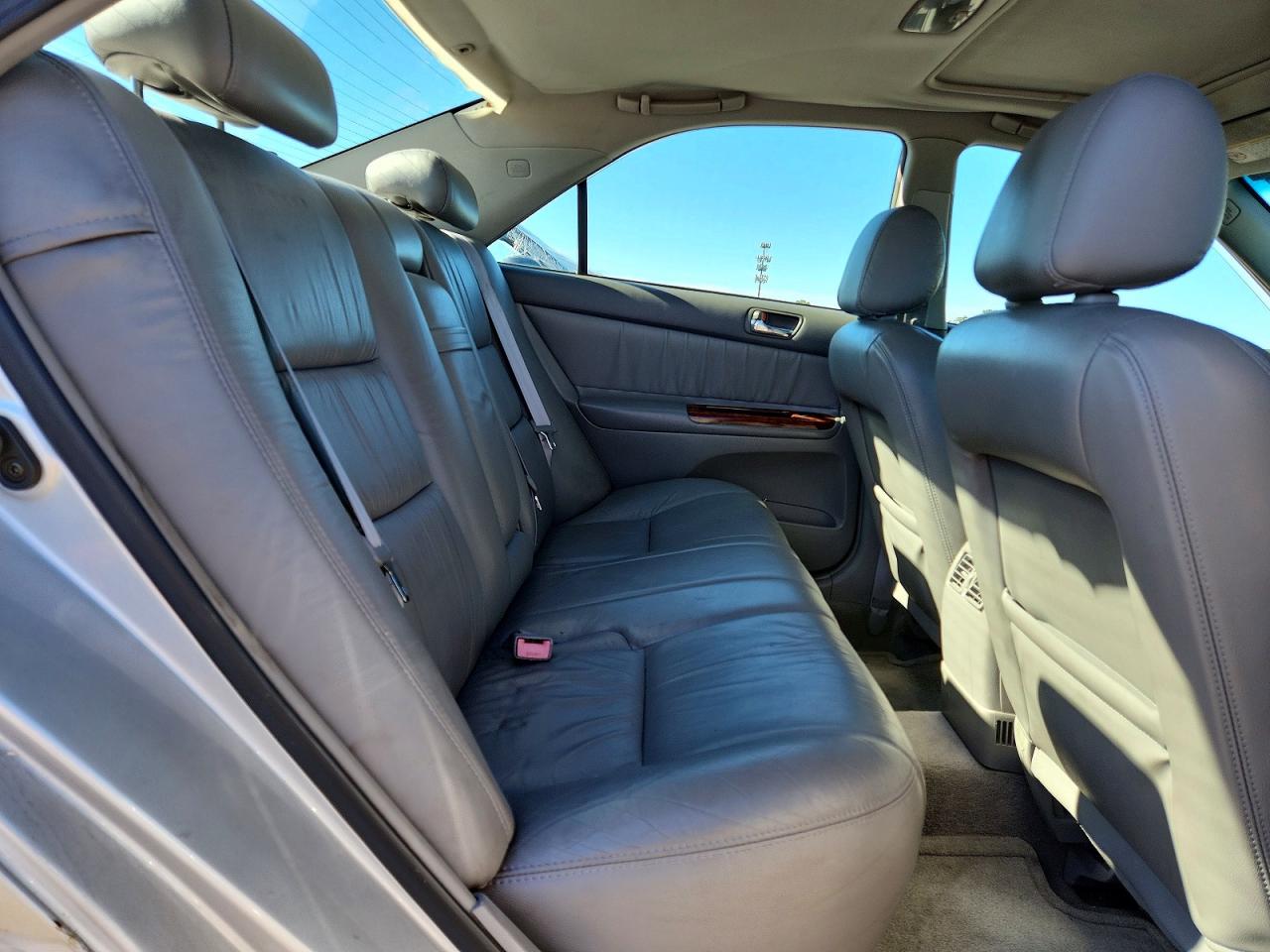 2002 Toyota Camry Xle V6 Серый vin: 4T1BF30K02U031797