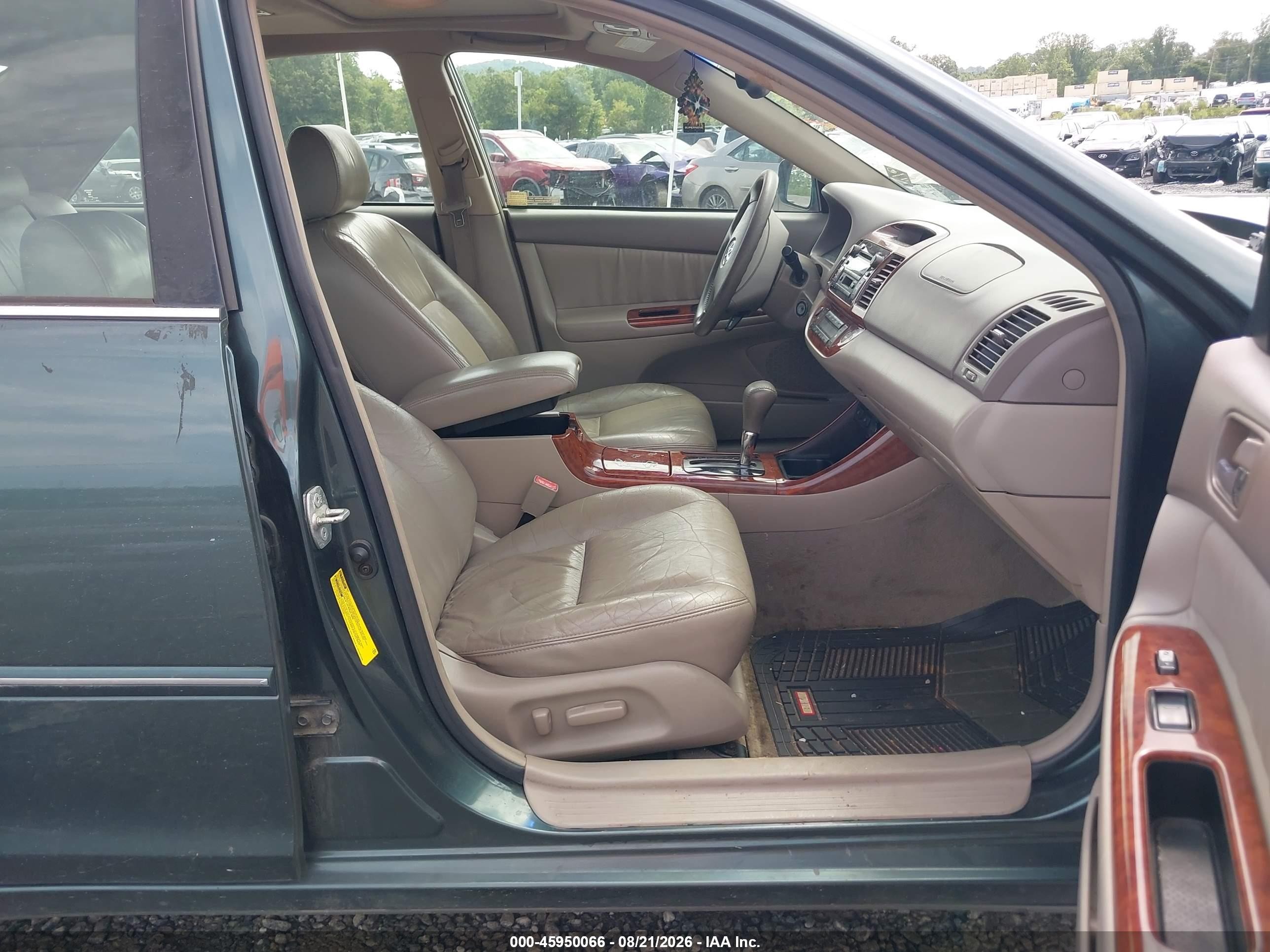 2002 Toyota Camry Xle V6 Green vin: 4T1BF30K02U539011