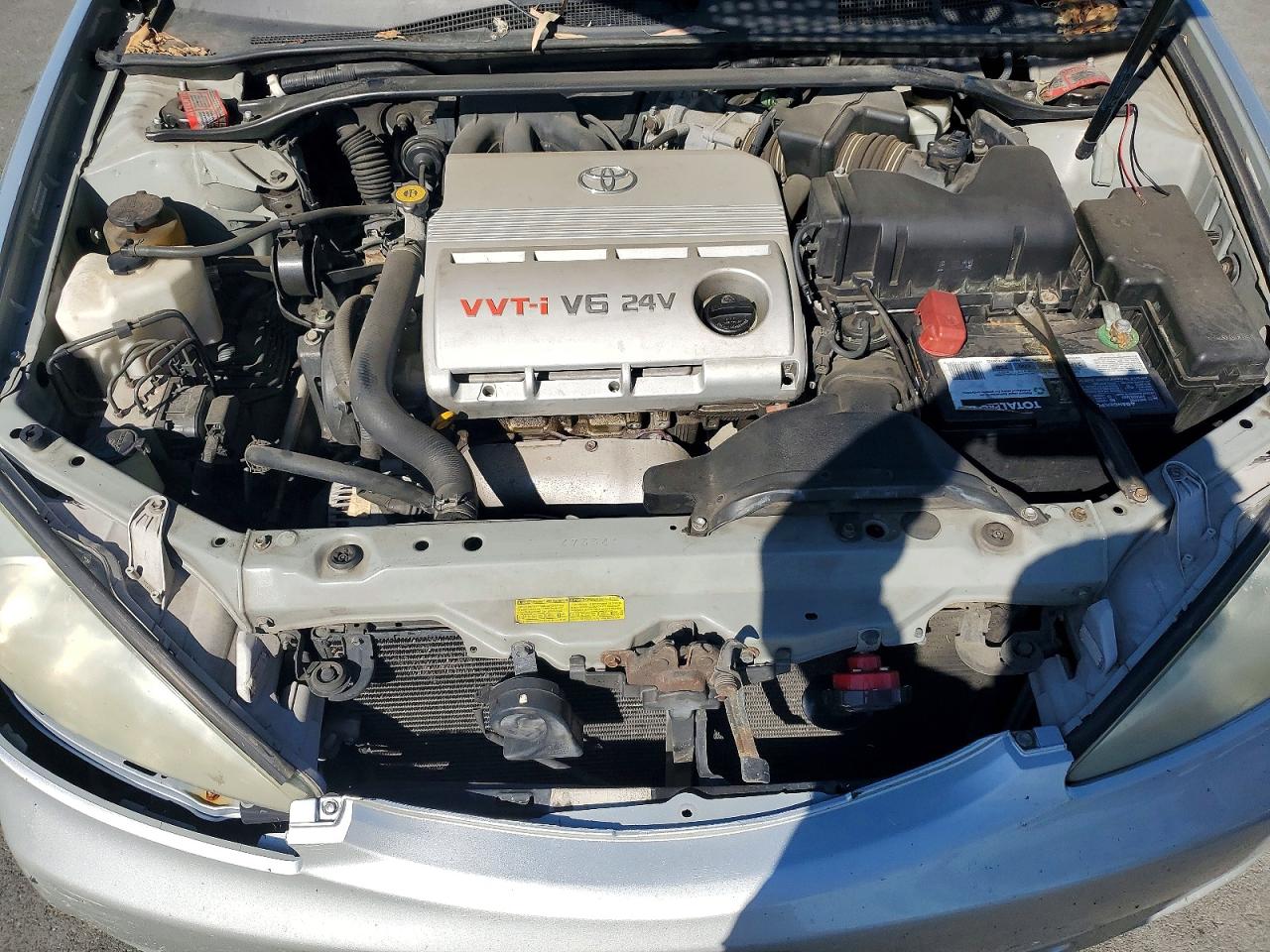 2003 Toyota Camry Le V6 Silver vin: 4T1BF30K03U046902