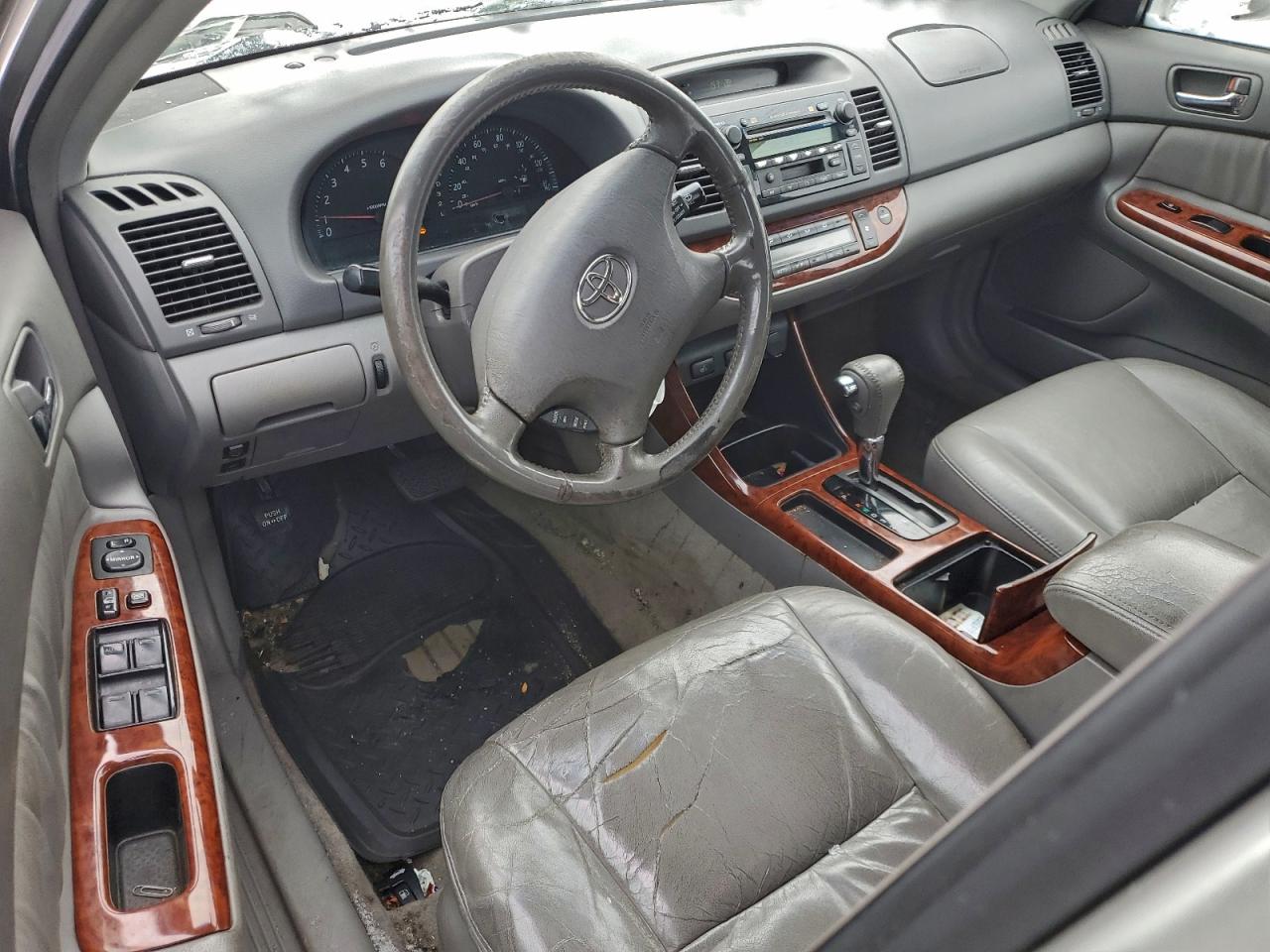 2003 Toyota Camry Серебряный vin: 4T1BF30K03U061075
