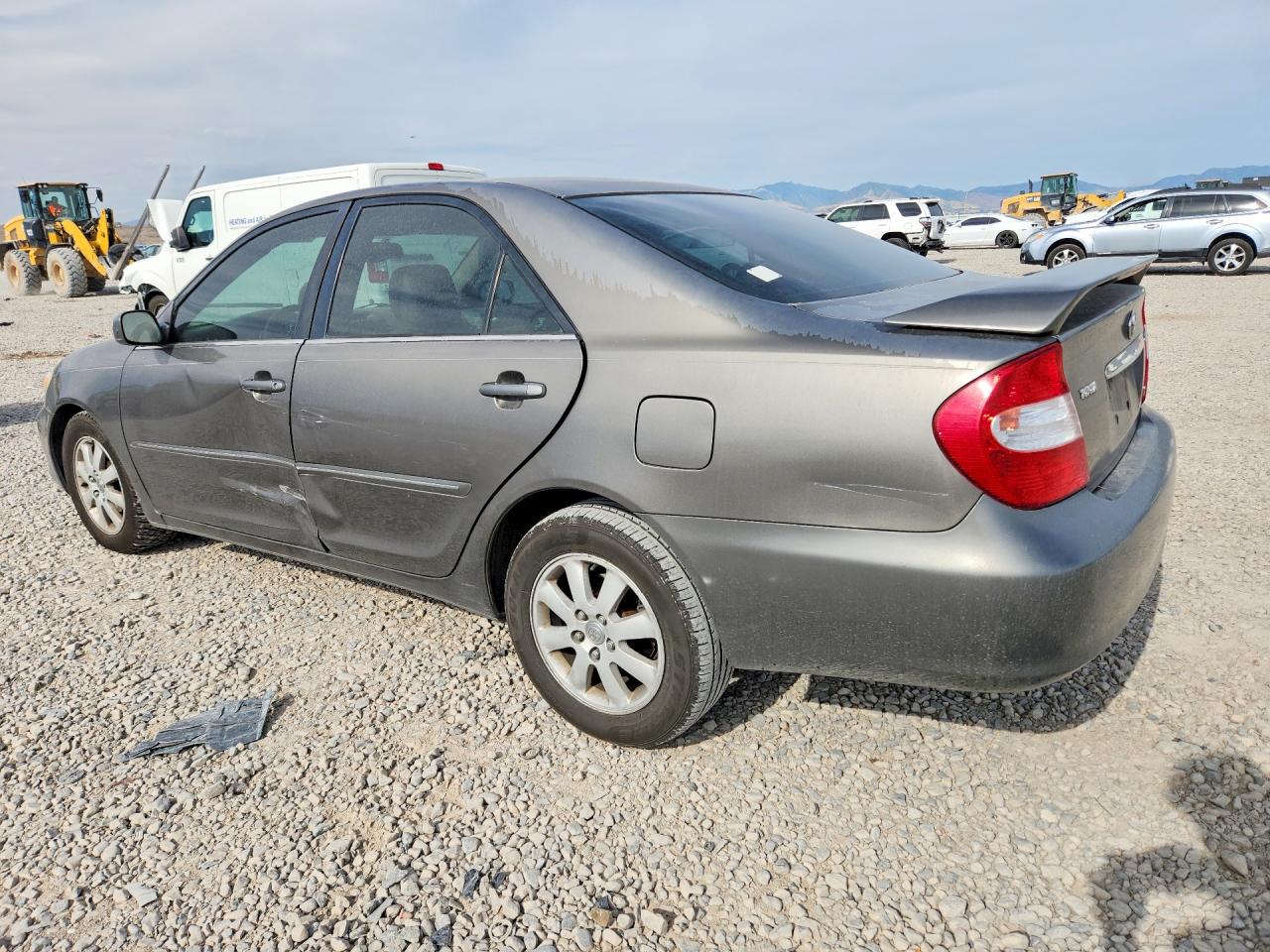 2003 Toyota Camry Xle V6 Silver vin: 4T1BF30K03U565013