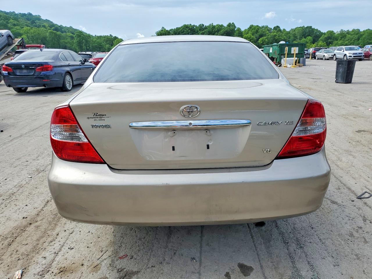 2004 Toyota Camry Xle V6 Золотой vin: 4T1BF30K04U074653