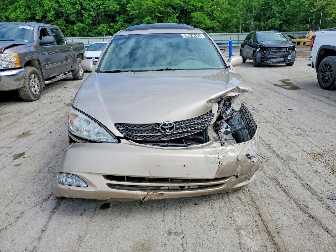 2004 Toyota Camry Xle V6 Золотой vin: 4T1BF30K04U074653