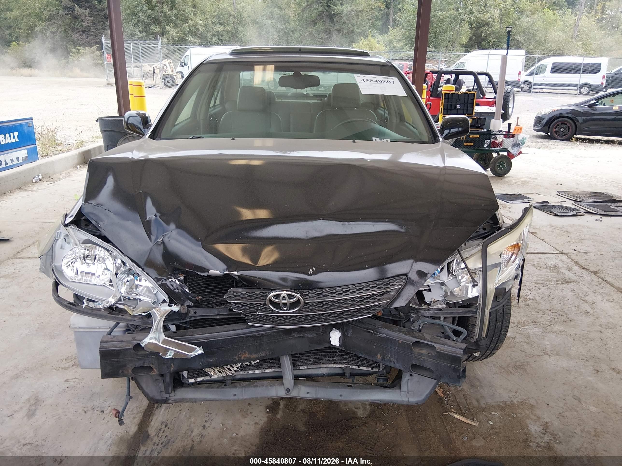 2004 Toyota Camry Xle V6 Черный vin: 4T1BF30K04U080873